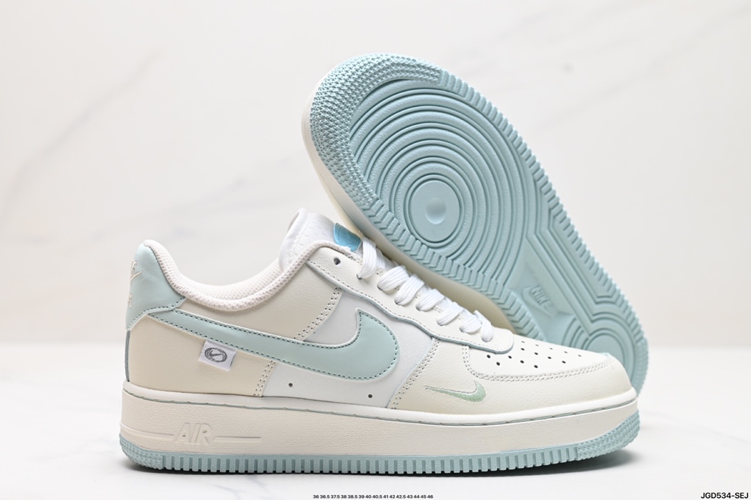 Nike Air Force 1 Shoes